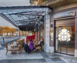 Porte automatique coulissante de brasserie