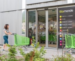 Porte automatique sécurisée pour commerce