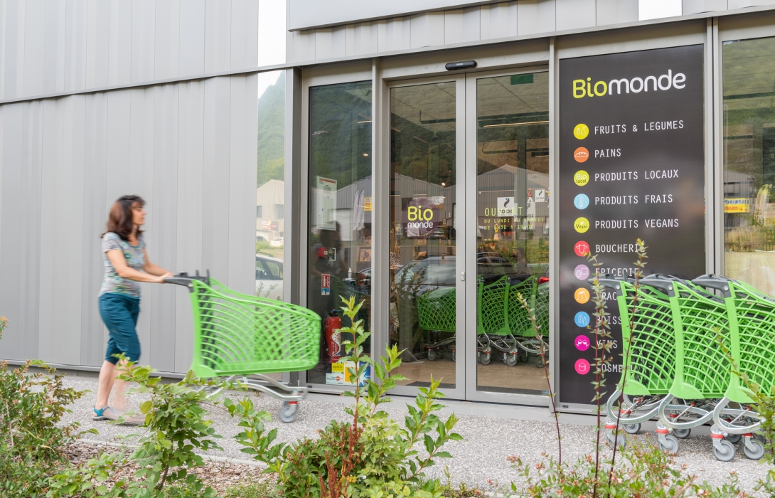 Porte automatique sécurisée pour commerce